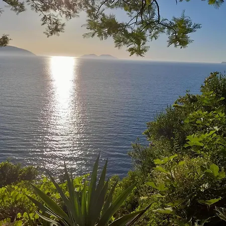 Sunset View Caushi * Vlorë